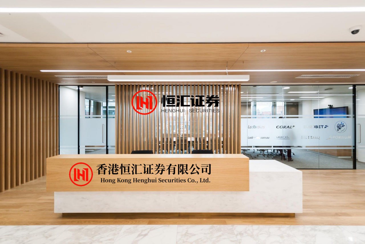 城中投资 390万的宇树载人机甲，“上路自由”还有点难